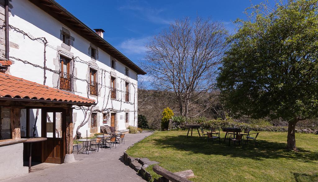 Casa Rural Restaurante Aranburu 세스토아 외부 사진
