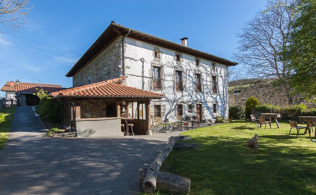 Casa Rural Restaurante Aranburu 세스토아 외부 사진