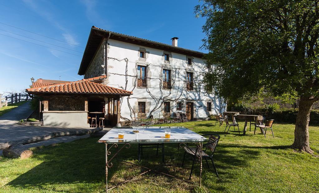 Casa Rural Restaurante Aranburu 세스토아 외부 사진