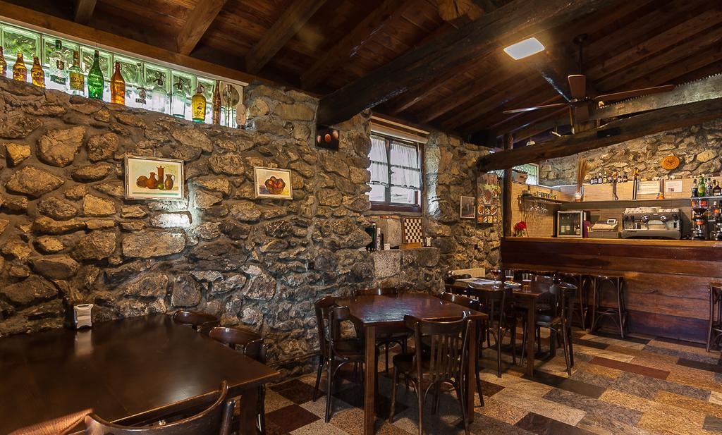 Casa Rural Restaurante Aranburu 세스토아 외부 사진